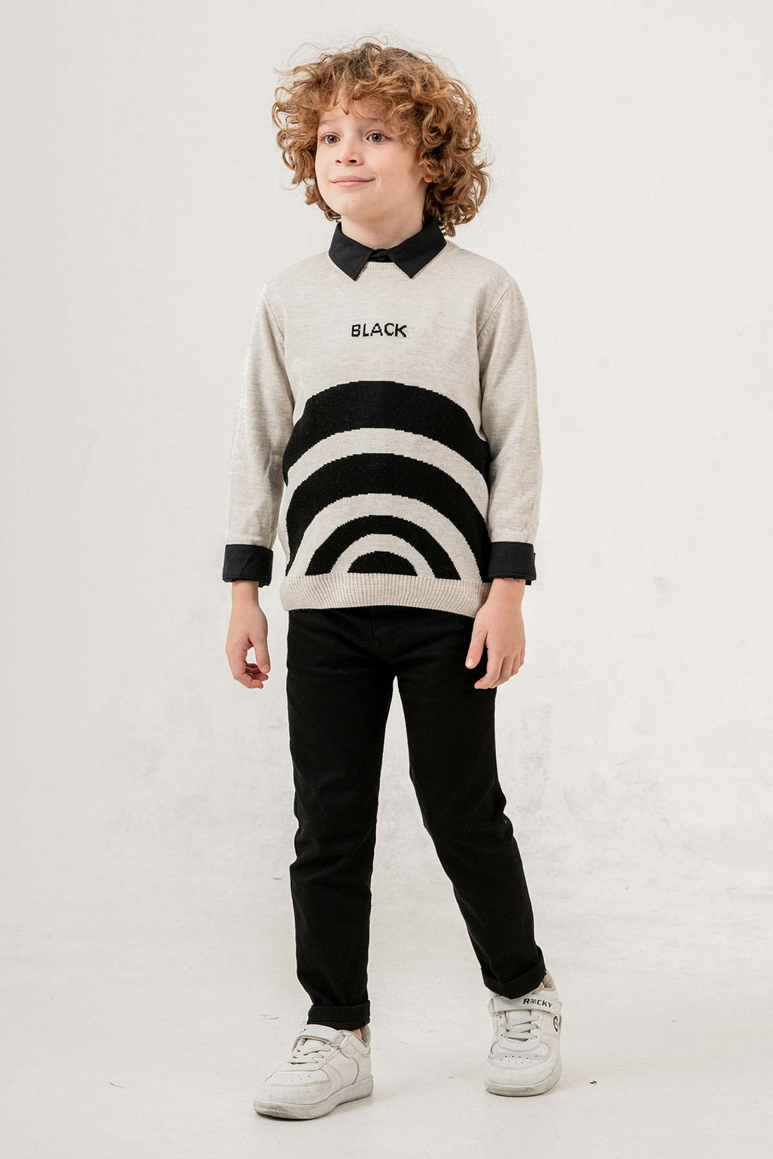 Desenli Bisiklet Yaka 3 Parça Erkek Çocuk Triko Takım